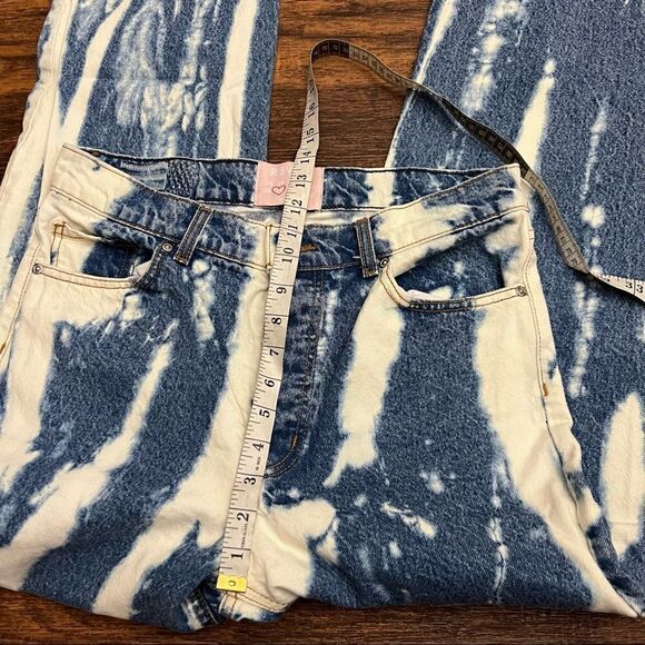 Revice ex boyfriend in bright lights bleach tie dye jeans - Picture 9 of 13